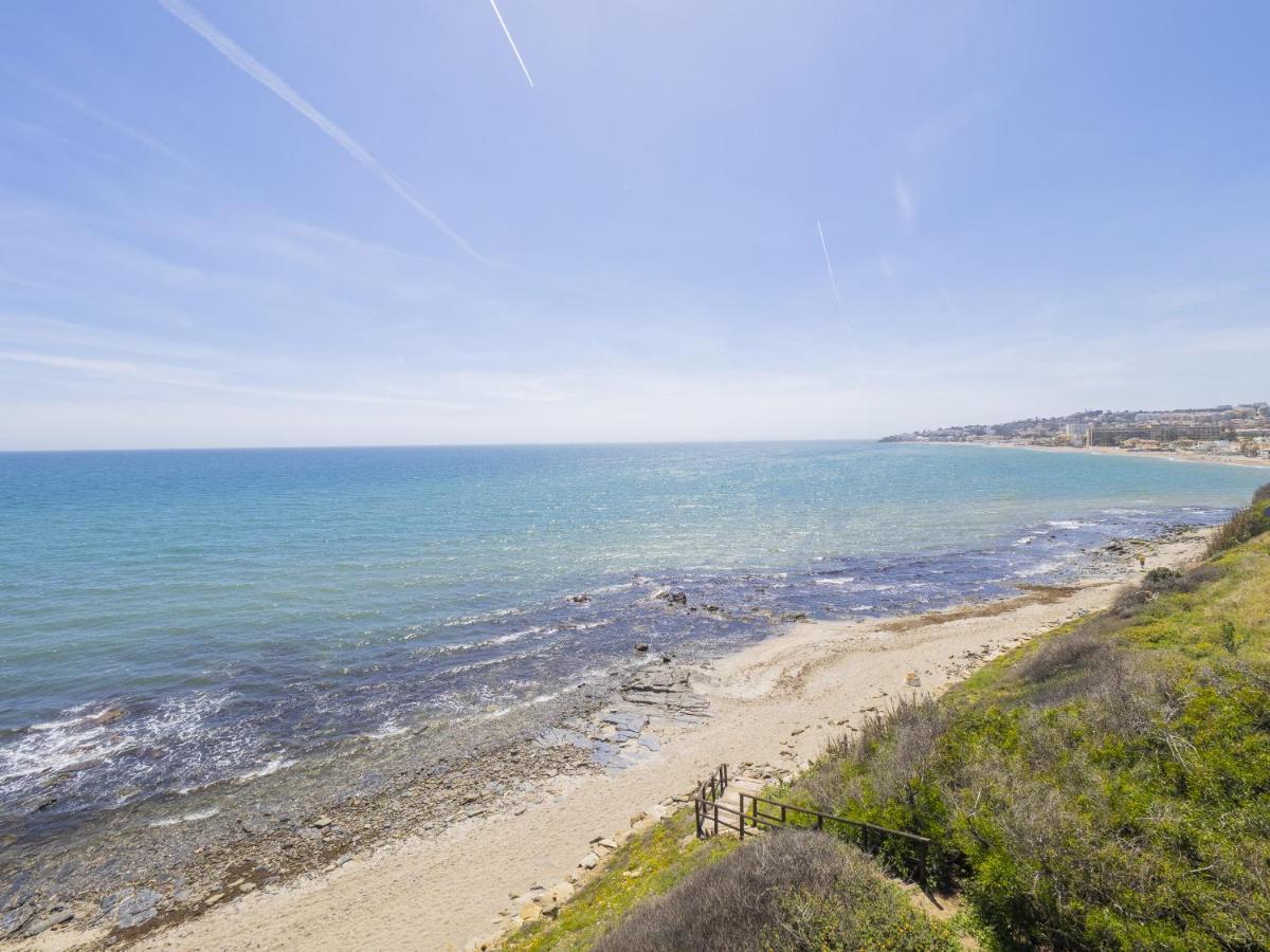 Cubo'S Estudio Esmeralda Beach La Cala De Mijas Exterior photo
